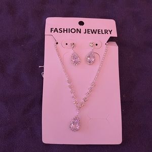 cubic zirconium necklace with matching earrings streeling silver